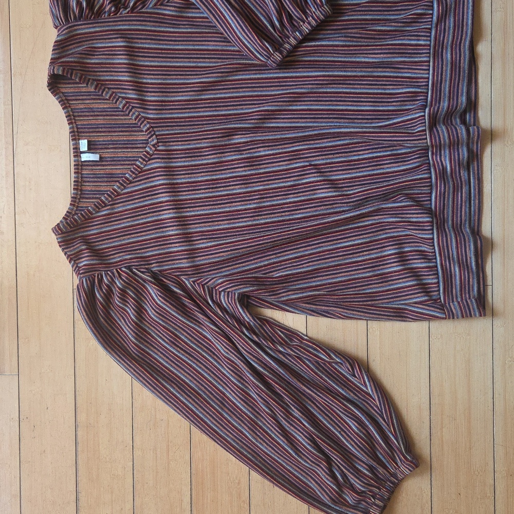 • C Est 1946 • Multicolor Striped V-Neck Blouse
